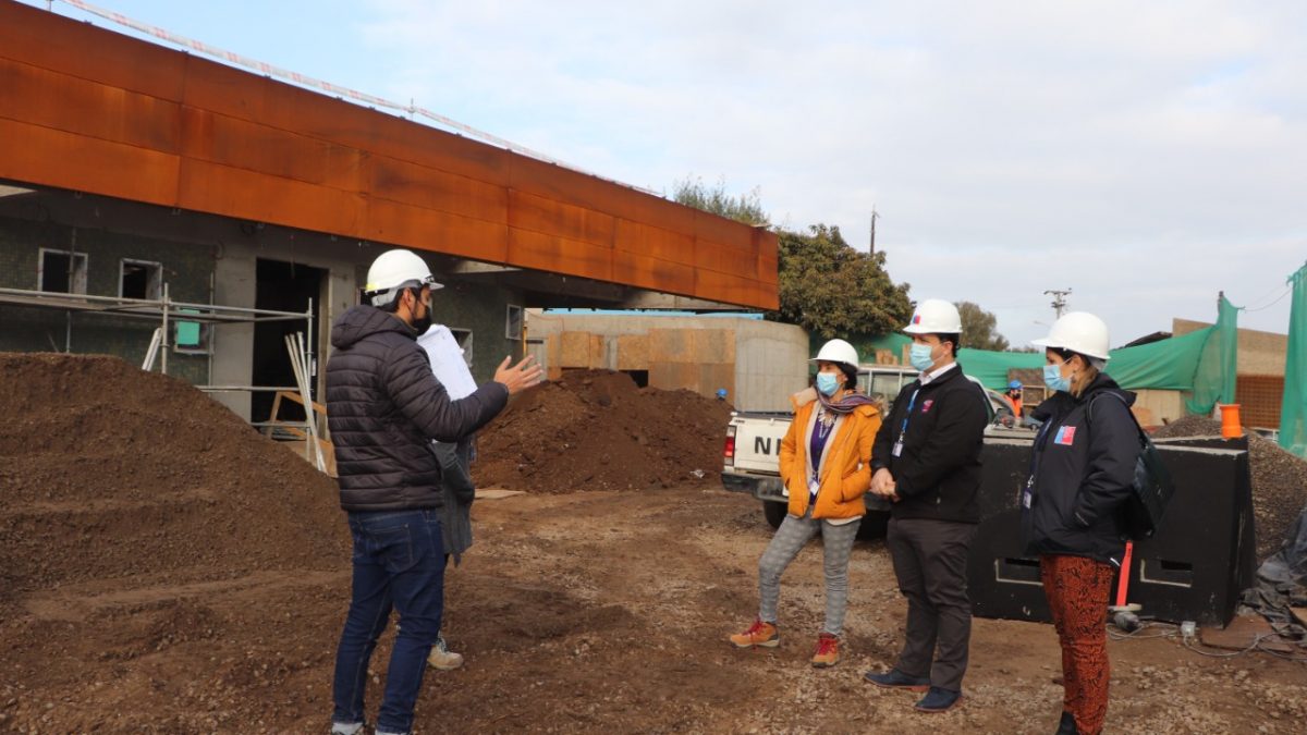 Servicio de Salud Viña del Mar Quillota constata en terreno avance de ejecución de obras de salud más importantes del borde costero