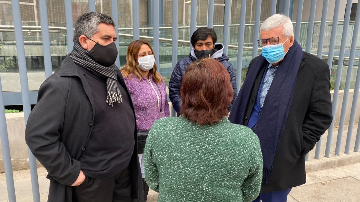 Familia viñamarina denuncia hurto y exhumación de cadáveres en cementerio municipal