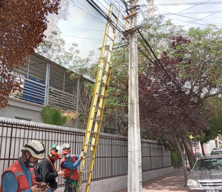 Comienza el retiro de cables aéreos en el centro de Los Andes