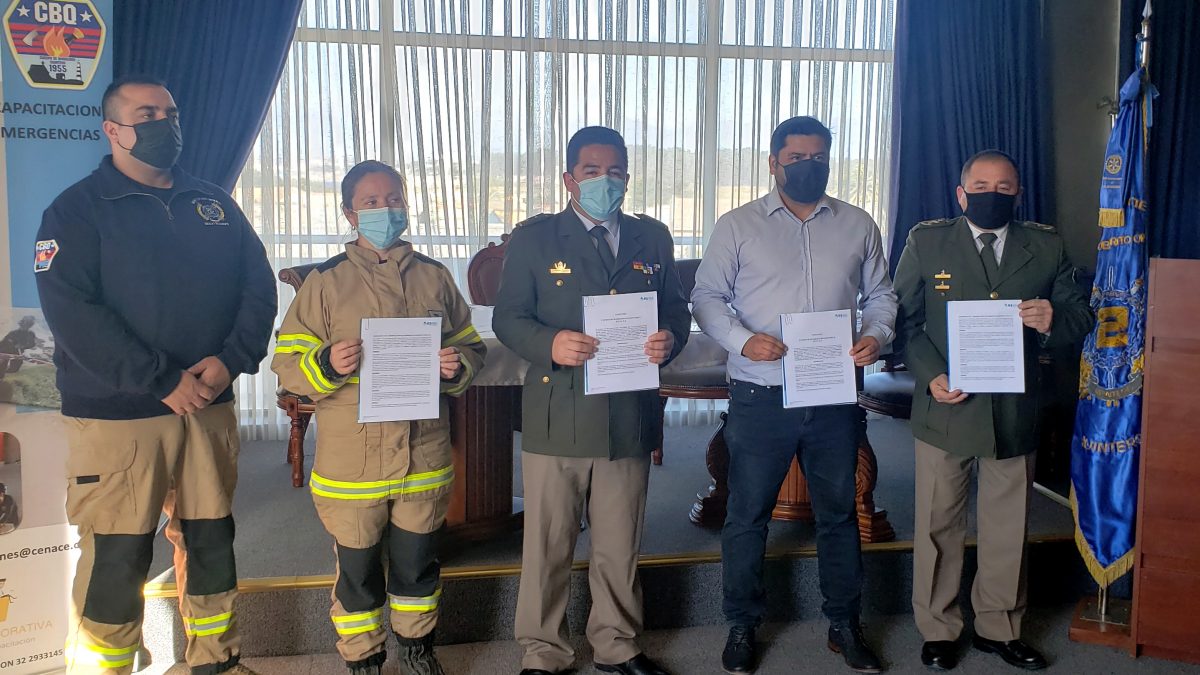 Esval y Bomberos de Quintero sellan convenio para recaudar fondos a través de la cuenta del agua