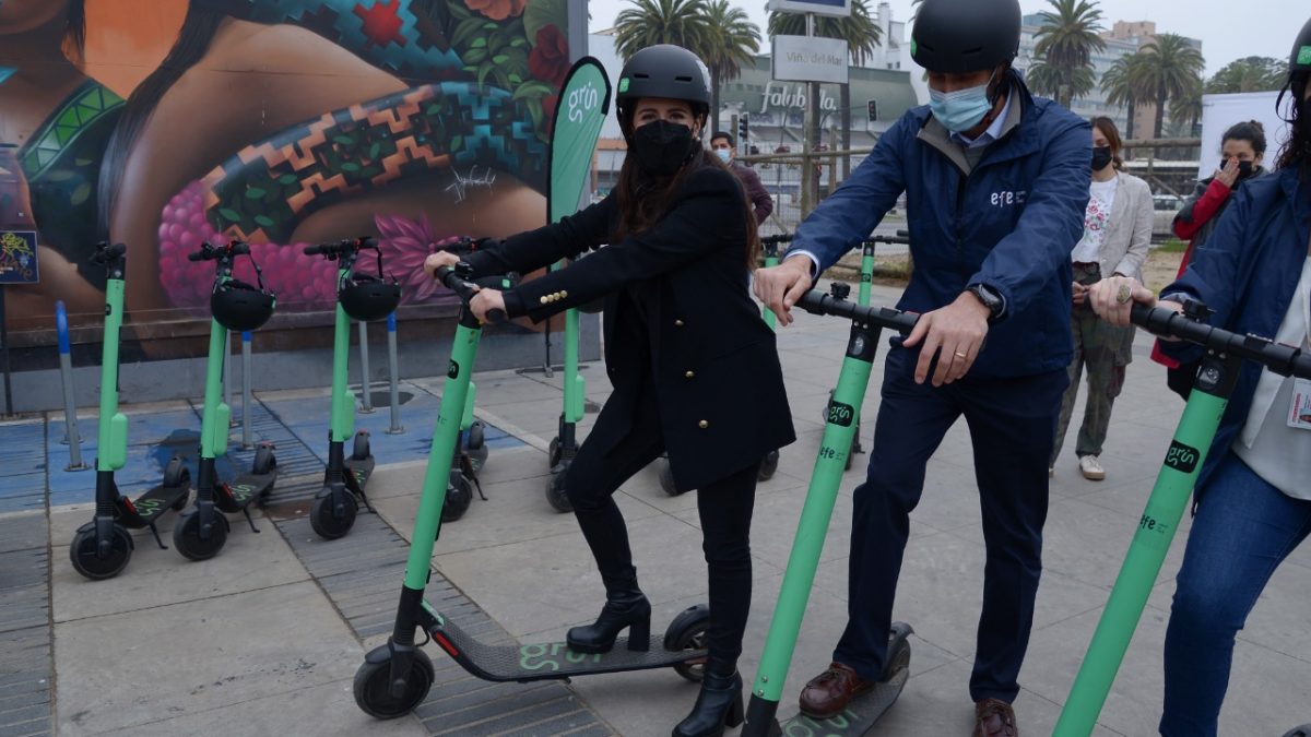 Viña del Mar apuesta por scooters eléctricos para promover la movilidad sustentable