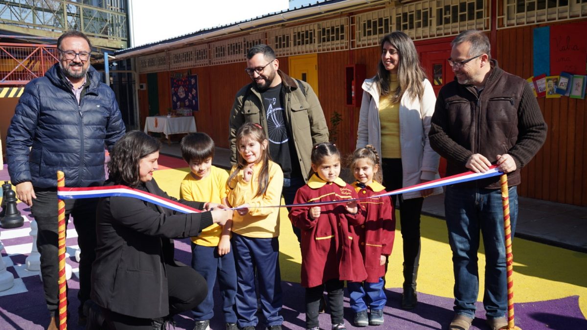 Realizan obras de mejoramiento por más de $160 millones en colegios municipales de Villa Alemana