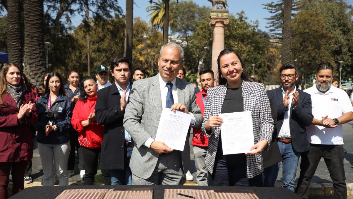 Municipalidad de Valparaíso incorpora nueva tecnología para el control del robo de vehículos