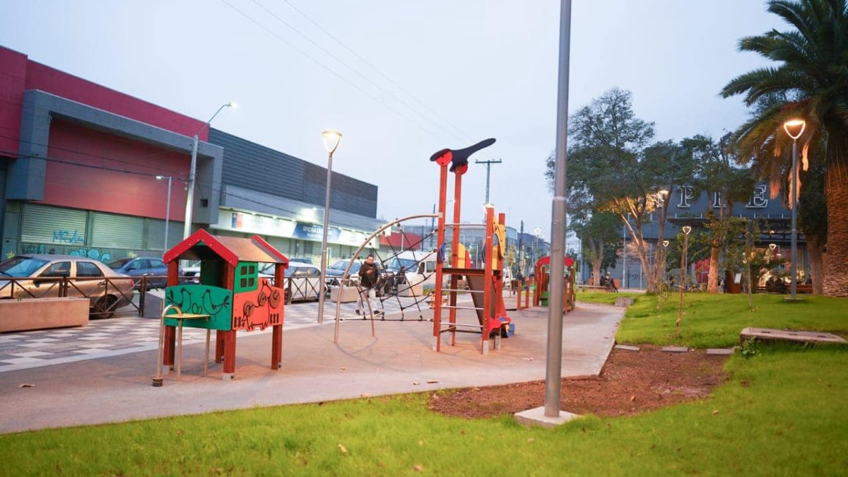 La Calera cuenta con renovada Plaza Balmaceda
