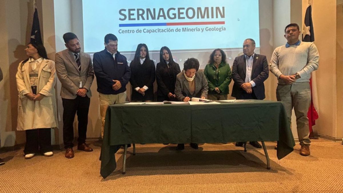 Gobierno lanza 2.000 becas para formar monitores en seguridad minera en la Región de Antofagasta