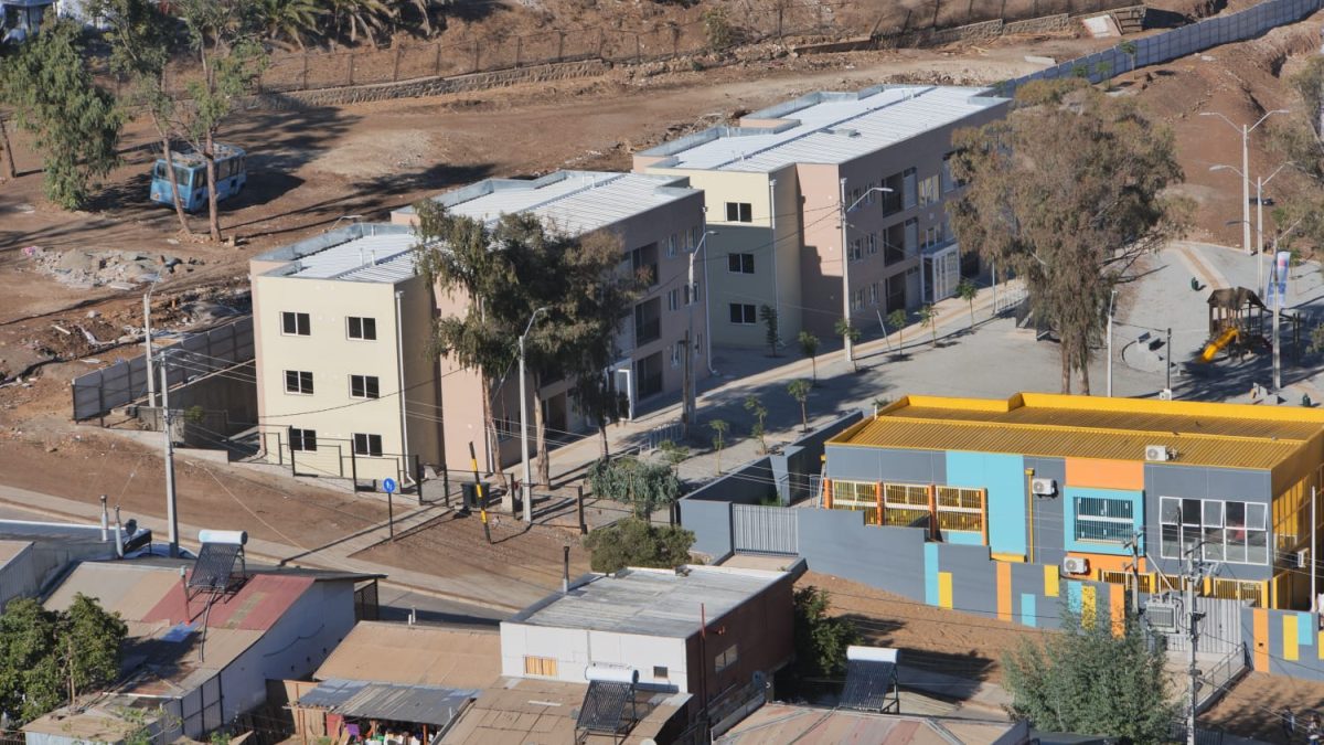 Departamentos sociales y nuevos espacios comunitarios entregó el Minvu en la Provincia de Petorca