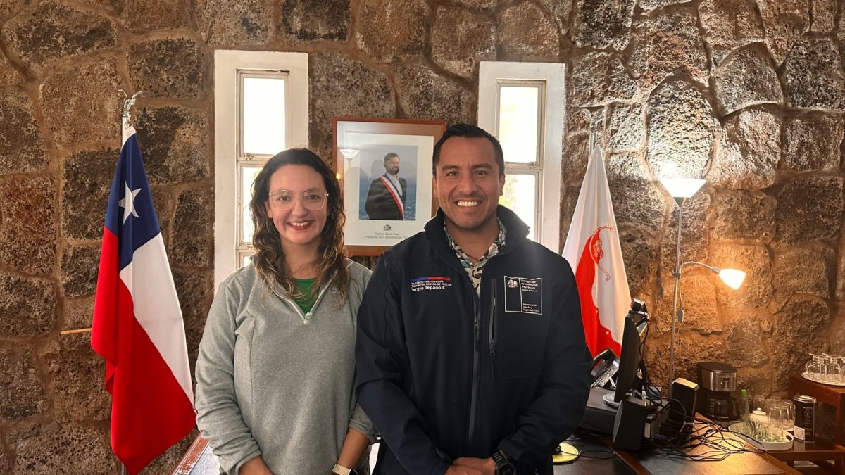 Seremi de Gobierno en visita a Rapa Nui: “sólo en infraestructura del aeropuerto Mataveri, el Gobierno invertirá US$400 millones”