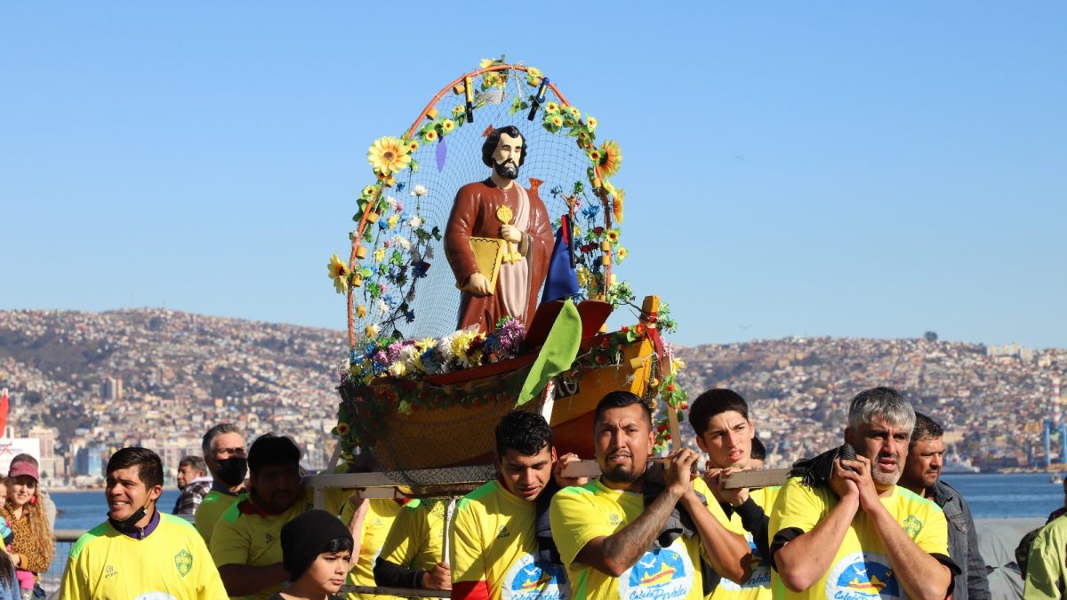Con diversas actividades pescadores invitan a celebrar fiesta religiosa de San Pedro en Valparaíso